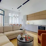 Artistic Homes - 3 Unique 公寓 *