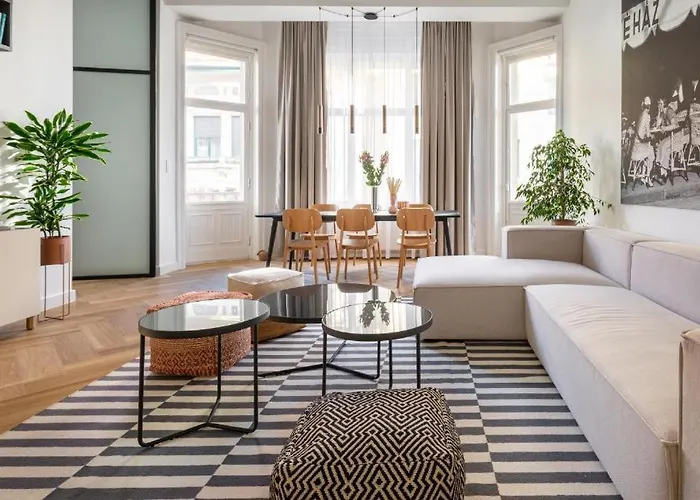 Artistic Homes - 3 Unique Apartman Budapest