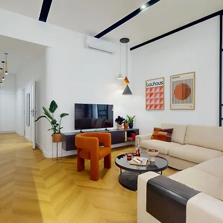 Artistic Homes - 3 Unique 아파트